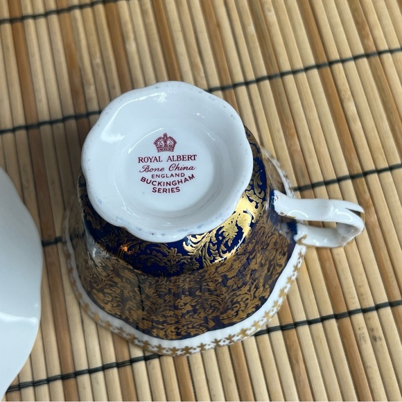 VTG Royal Albert Bone China Tea Cup & Saucer Buckingham Series Blue Gold READ - Picture 9 of 16